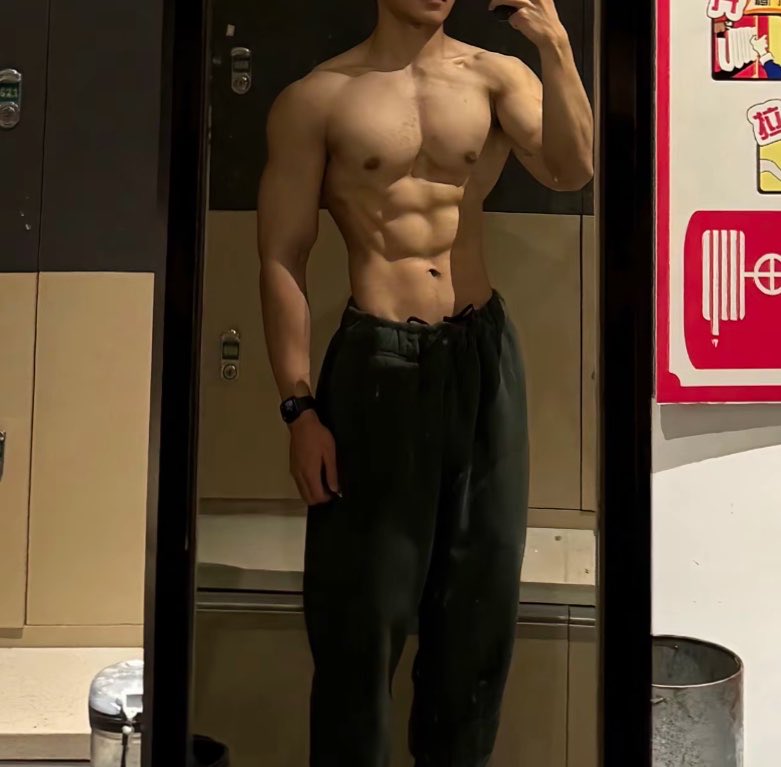 HHH6t2p's tweet photo. chat with me🥵#聊 #SWITCH https://t.co/yAYZzSMMuf
