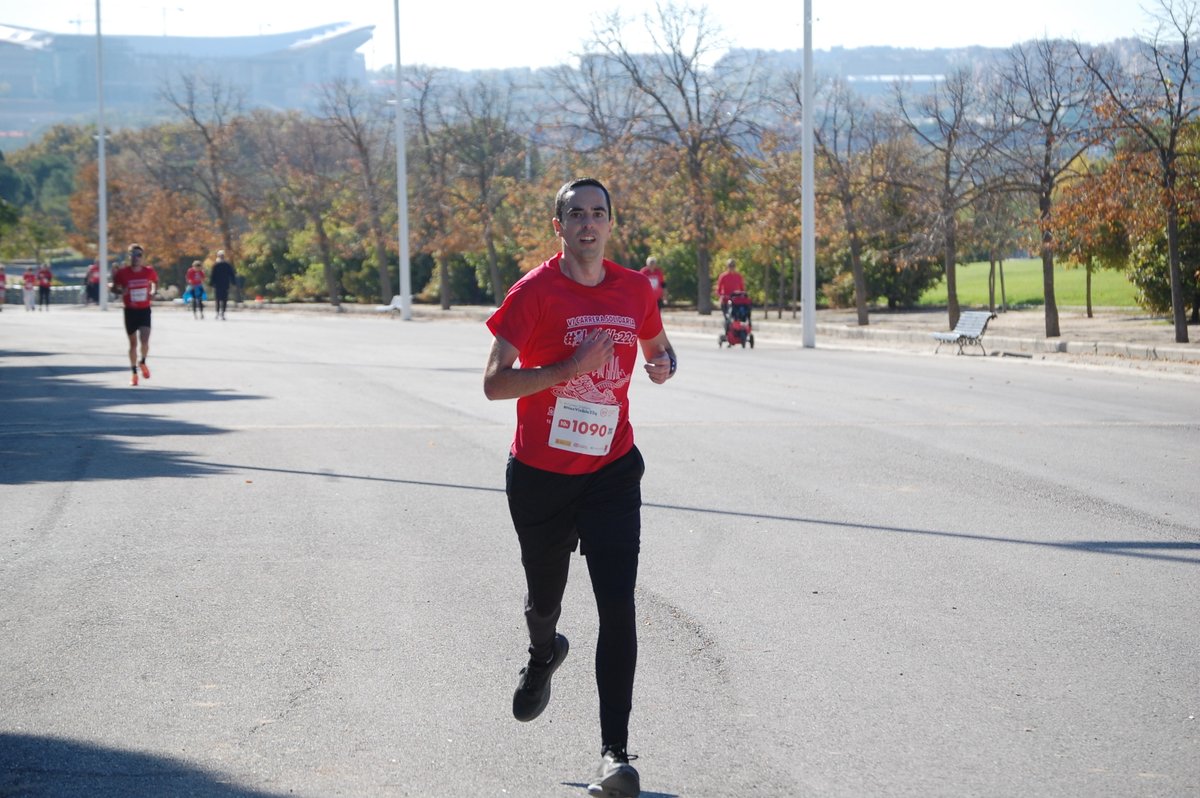 jorgitoramos22's tweet photo. ¡3º en la VI Carrera #HazVisible22q! Estoy muy feliz de hacer podio en esta carrera tan bonita que visibiliza una enfermedad rara y que necesita nuestro apoyo. 
Ha sido una mañana muy bonita en el Parque Juan Carlos I con un circuito muy divertido mixto entre asfalto y tierra https://t.co/ZAB3BCJuZo