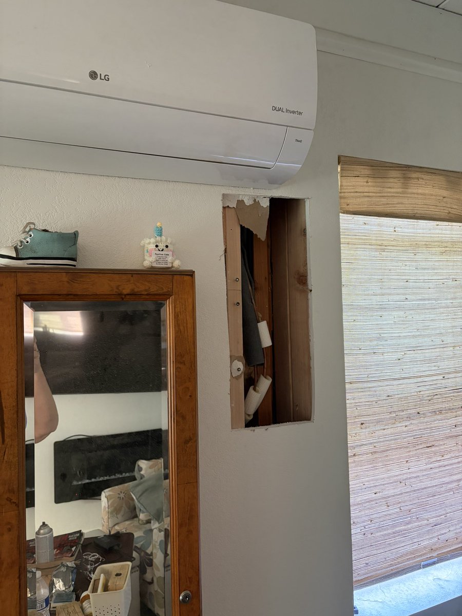 JoshInEncinitas's tweet photo. If you find a good drywall guy, hold him close.  Watch his kids.  Wash his car.  Whatever it takes.  Go into debt if you have to.

We had a warranty call on a mini split and had to open the wall.  Yay.  HVAC plus drywall and paint $1060. 🚮 https://t.co/4kHMosW42A