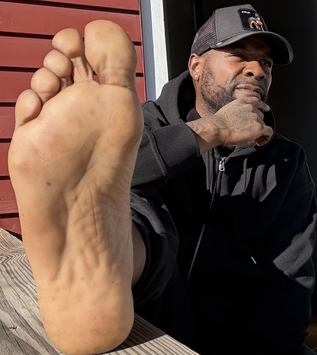 Itzjusfeet's tweet photo. https://t.co/iBrQwzl4AH