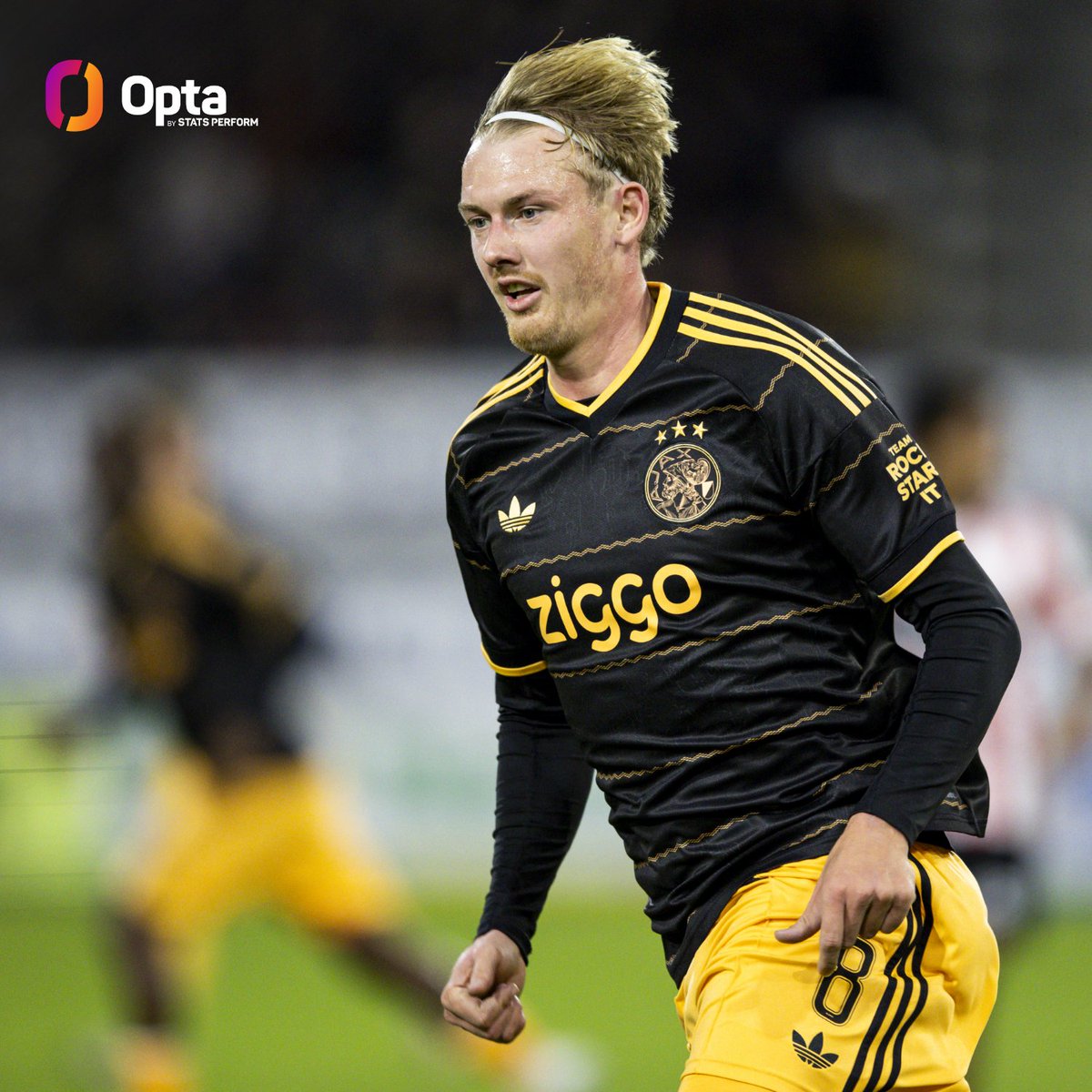 OptaJohan's tweet photo. 2 – Julian Brandt in all competitions this season:

First 48 chances created – 0 assists
Last 3 chances created – 2 assists

Provider. https://t.co/ITJc0QwKba