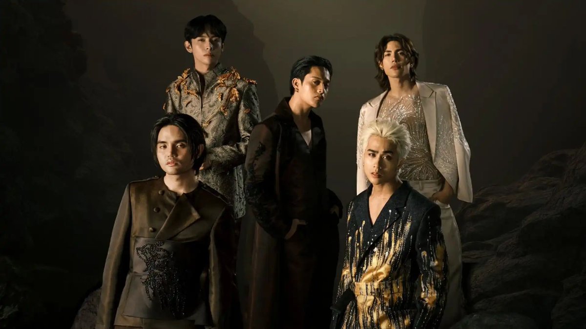 SEApopWave's tweet photo. 🇵🇭 Eight years ago today, on October 26, 2018, Filipino boy group #SB19 debuted with their first single, ‘Tilaluha.’

Since then, the five-member group has become one of P-Pop’s leading acts, making history as the first Filipino and Southeast Asian act nominated at the Billboard Music Awards in 2021, topping Billboard’s World Digital Song Sales chart, and surpassing 1 billion Spotify streams across all credits.

With multiple world tours, hits such as ‘MAPA,’ ‘GENTO,’ and ‘DAM,’ and historic performances at Lollapalooza and Summer Sonic in 2026, SB19 continues to bring Filipino music to the global stage.

Happy 8th anniversary to Pablo, Josh, Stell, Ken, and Justin! 🎉

#SB19_8thAnniversary