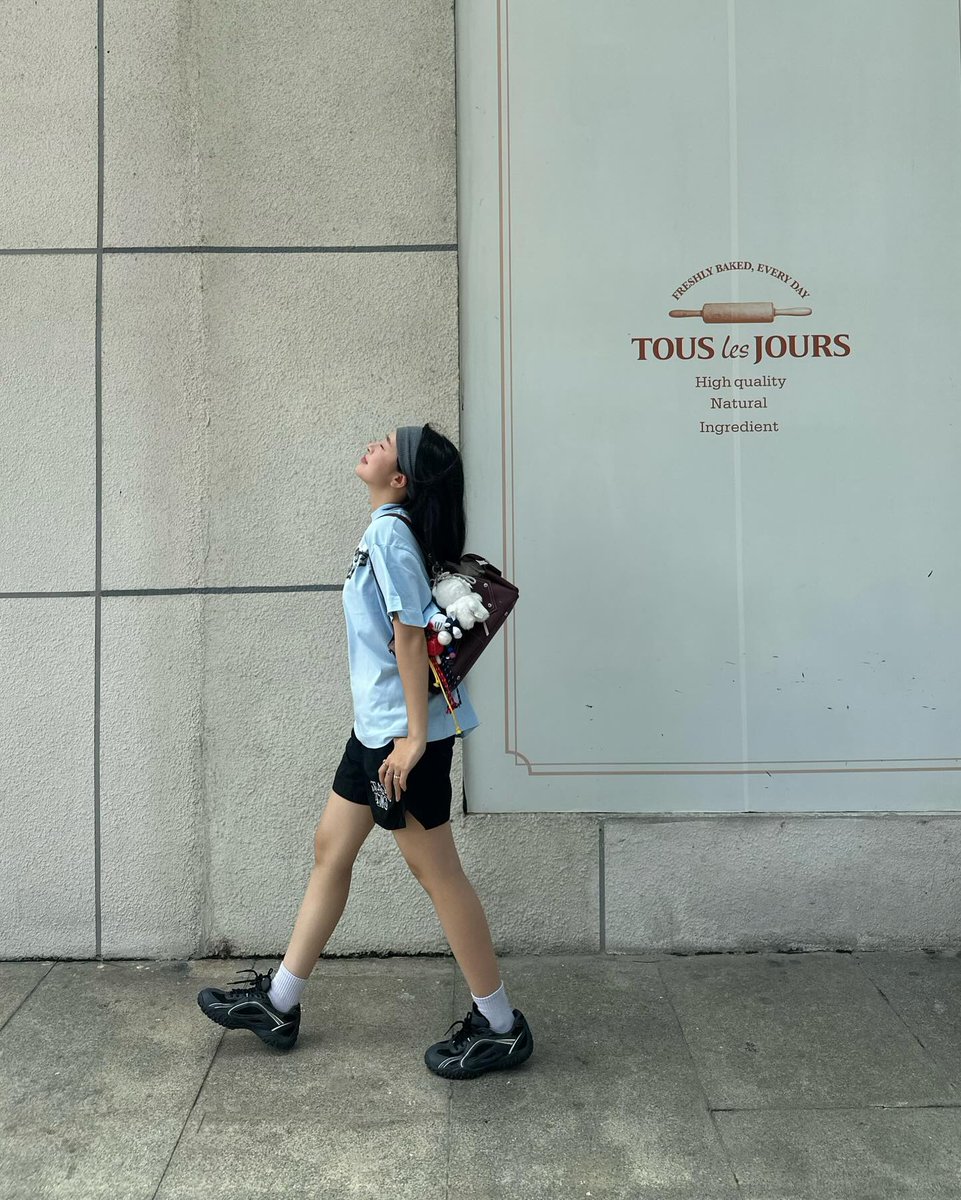 Stehtorquato's tweet photo. みんなの今一番おすすめの映画やアニメは何ですか？教えて。今日も一日お疲れ様！ 😂👇
Bpuy https://t.co/DsfwZuMCLX