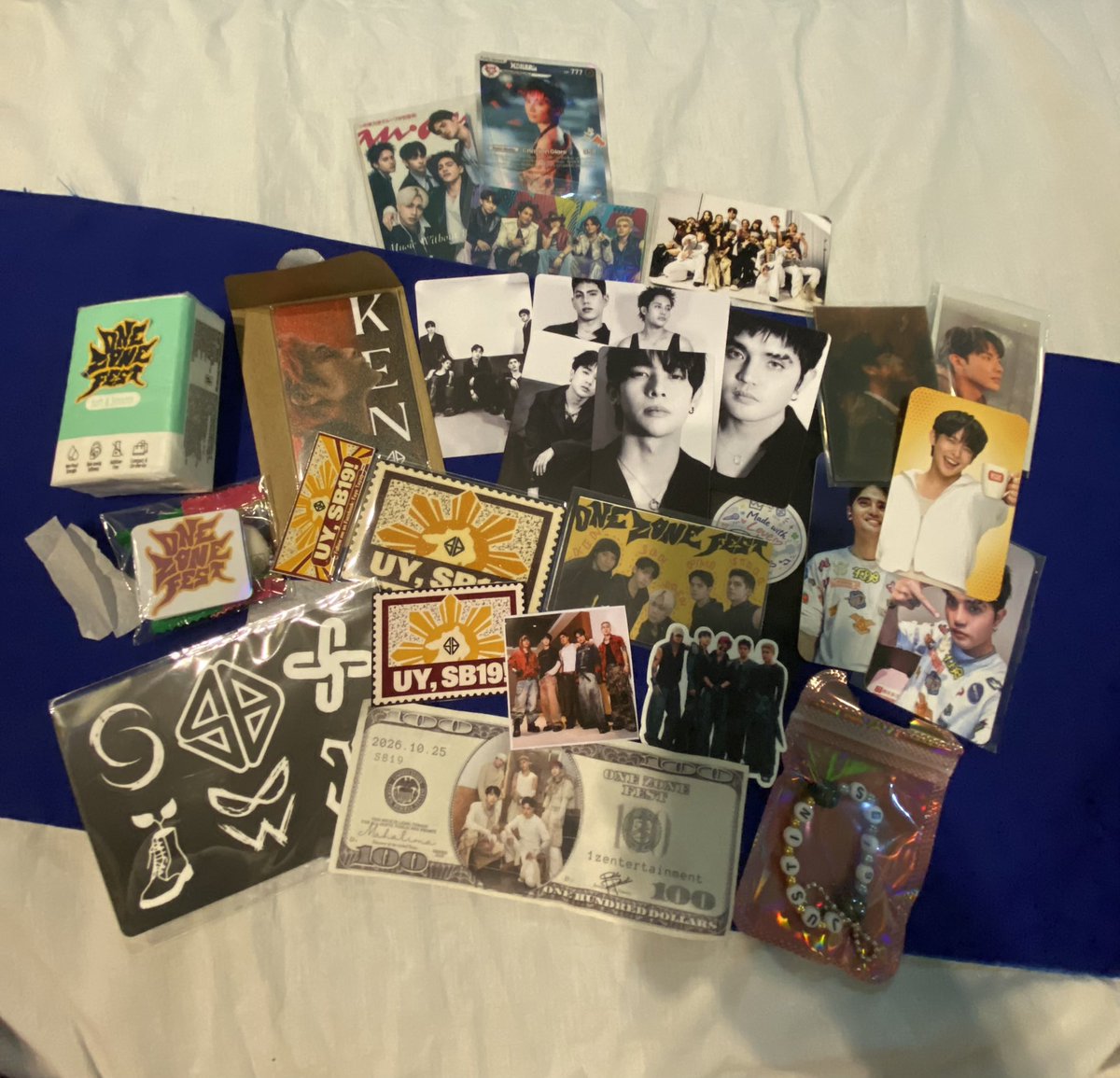 imCyreneJ's tweet photo. Over sa freebies!!! OZF DAY 2 - part 2 🤣 https://t.co/xzjj6PC7dG