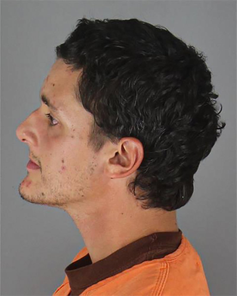 MrAndyNgo's tweet photo. More trans crimes covered up by media: An Oregon trans child s—x criminal I previously reported on in 2024 has been arrested again for allegedly attempting to gain access to minors, this time in Hennepin County, Minn.

Alec Ray Craig, a trans-identified male who uses the name "Makayla Craig," 29, was arrested for allegedly attempting to register at a local Minnesota high school by identifying as a homeless teen girl under the name "Molly Lennox Fox." 

He was convicted last year in Linn County, Ore. for trying to sign up at an Albany, Ore. school under a false identity while being a registered s—x offender. He was sentenced to 20 days in a local jail.

Craig identifies as a transgender polyamorous age-regressor otherkin furry. His pronouns have included "she/her" and "they/them." He fundraises for leftist causes. Using the arguments of trans ideology, some trans radicals believe you can also self-identify your age, just like gender. 

The trans activist has a prior conviction for sexually abusing a minor in 2023 that bans him from being around minors. 

For years, media has covered up that Craig is trans— referring to him as a "woman." Minnesota mainstream media uses Craig's fake female name and "they/them" pronouns in their current reporting

As I documented in my new book, The Zizians: Inside a Trans Death Cult, trans radicals are often supported and aided in their delusions and crimes by institutions and leftist trans advocacy groups. Order my book now: https://t.co/ob7bSGrwM6

Craig is currently booked into the Hennepin County Jail on a $200,000 bond.