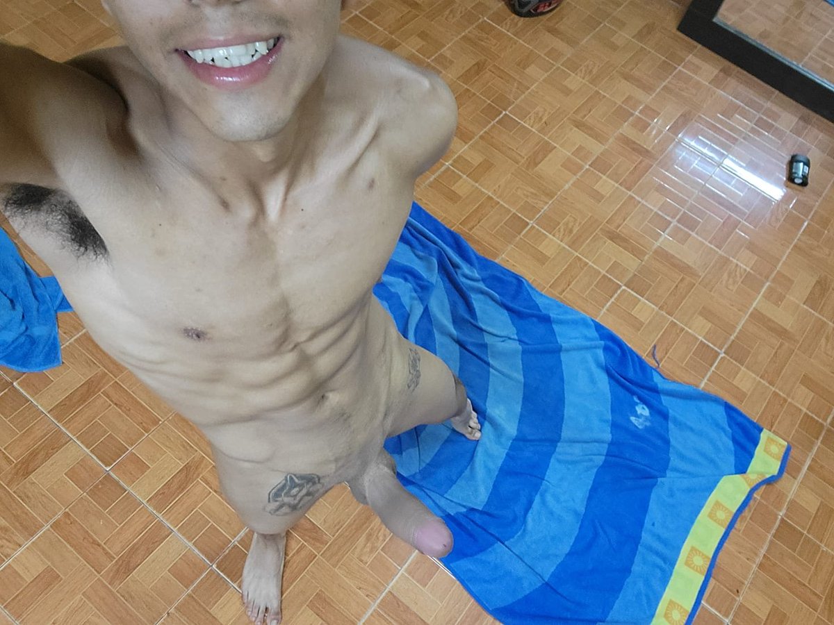 vrgonmoreno22cm's tweet photo. Que rico estoy 😋🥵 https://t.co/1FaZE0jl5q