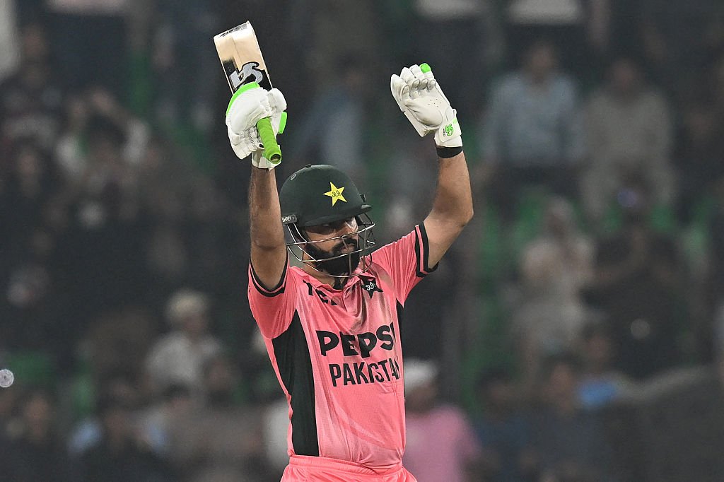 hbcrick56's tweet photo. Highest scores by a number 8 in ODI history:

113* Shadab Khan today v England at Lahore
100* Simi Singh for Ireland v S Africa in 2021 at Dublin
100* Mehidy Hasan Miraz v India in 2022 at Mirpur
#Cricket #PAKvENG https://t.co/RV88nD6dnl