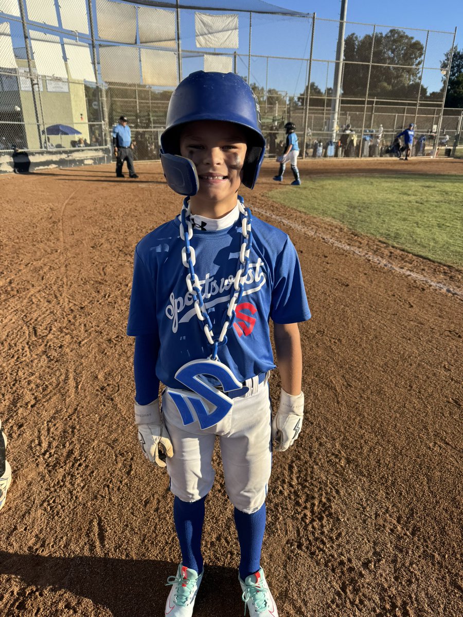 SWBaseballClub's tweet photo. Sportswest Beats Cam Elite 10-1. Teddy Hastings with a 💣. Semi Finals at 12:30
#SportswestPlayerDevelopment📈 
#SWBaseballClub⚾️ https://t.co/fkEBcnYxTD