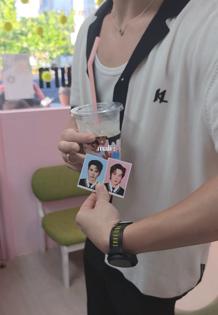 mxllxm3's tweet photo. อย่าให้รู้ว่าแอบเอาใส่กระเป๋าตังไว้ดูตอนคิดถึงแฟนอะไรอย่างงั้น 😌🛋️🎀 https://t.co/kTfDgCWFb9