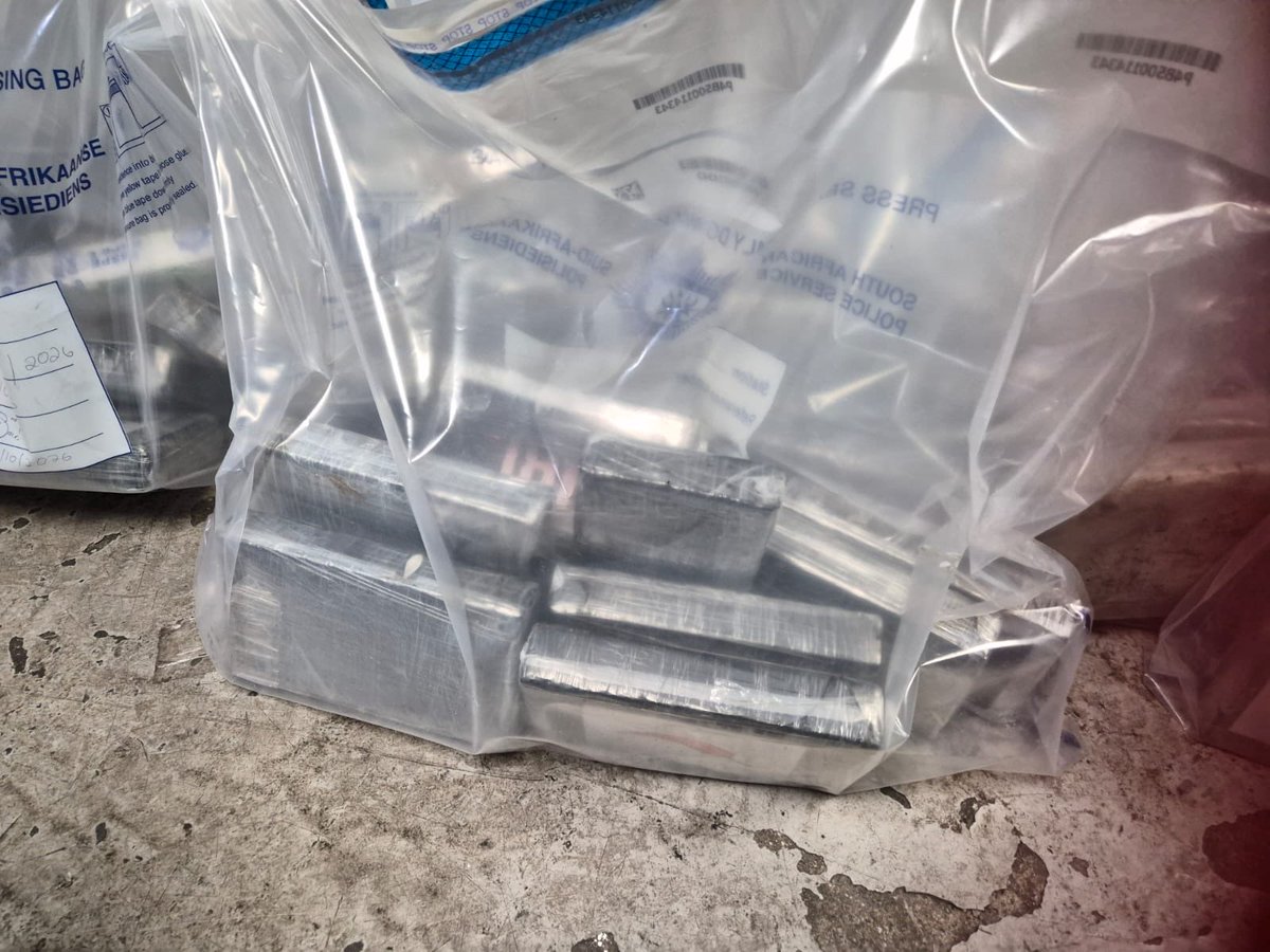 SAPoliceService's tweet photo. #sapsHQ [GENERAL MAS​EMOLA COMMENDS MULTIDISCIPLINARY TEAM FOR R200 MILLION COCAINE SEIZURE AT OR TAMBO INTERNATIONAL AIRPORT]

The National Commissioner of the South African Police Service (SAPS), General Fannie Masemola, has commended a multidisciplinary team comprising the #SAPS, the South African Revenue Service (SARS) Customs and the Border Management Authority (BMA) for intercepting five luggage bags containing 216 blocks of cocaine weighing approximately 250 kilograms, with an estimated street value of more than R200 million, at OR Tambo International Airport.

The significant seizure is a testament to the effectiveness of coordinated law enforcement efforts and the commitment of frontline officers to disrupting drug trafficking networks that seek to use South Africa’s ports of entry to move illicit substances.

General Masemola has praised the team for its vigilance and professionalism, emphasising that the SAPS will continue to work closely with its law enforcement partners to identify, intercept and dismantle #DrugTrafficking operations.

The seizure comes amid sustained efforts by law enforcement agencies to clamp down on drug trafficking through the country’s busiest international airport.

Over the past 24 months, a total of 116 drug mules have been arrested at OR Tambo International Airport.

These arrests highlight the continued efforts by law enforcement agencies to detect and prevent the transportation of illicit drugs through South Africa’s borders.

The SAPS reiterates its commitment to working with SARS Customs, the BMA and other stakeholders to strengthen border security, disrupt organised criminal networks and ensure that those involved in the illicit drug trade are brought to justice.

#FightingCrime #DrugsOffTheStreets #PartnershipPolicing #SaferCommunities ST
