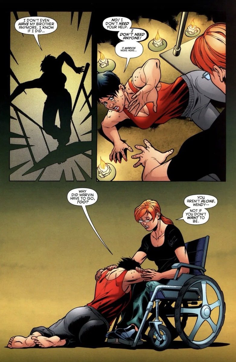 nightlyoracle's tweet photo. Batgirl (2009) - #1, Batgirl (2009) - #3, batgirl (2009) - #4 https://t.co/VgLAVt4Hbs