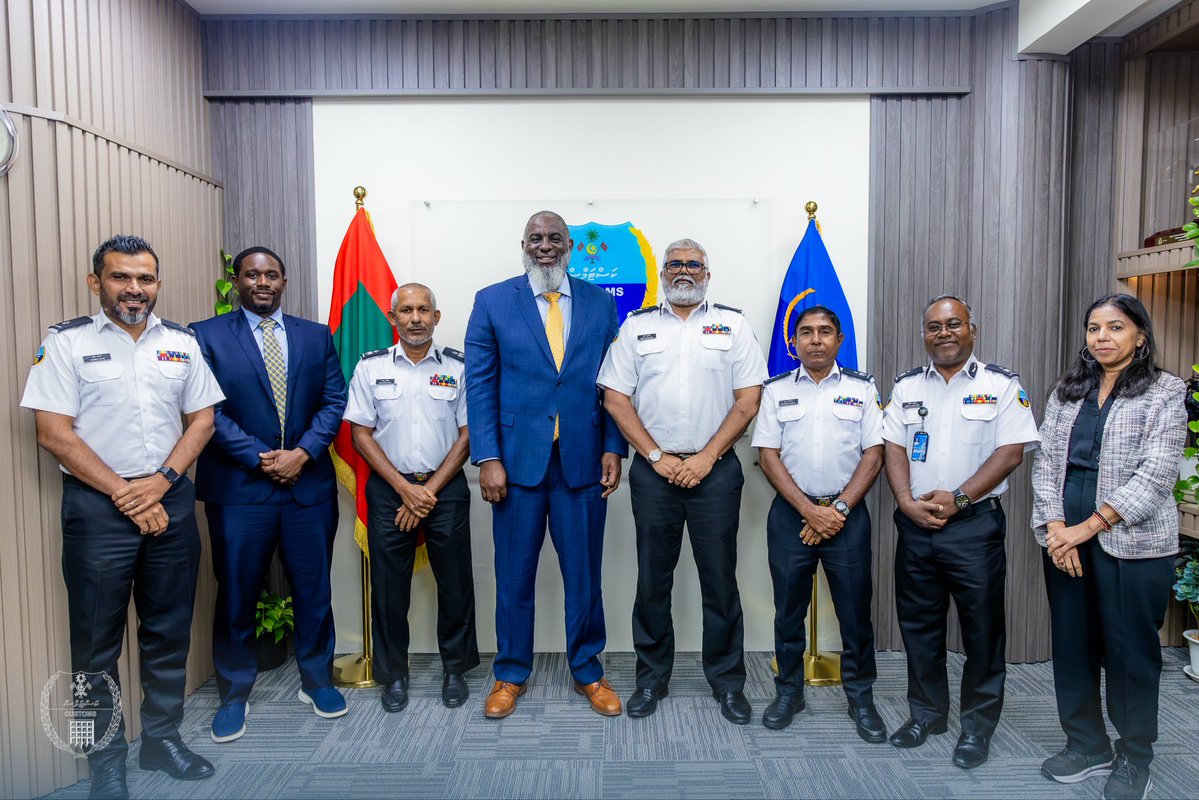 CustomsMv's tweet photo. Deputy Commissioners Ibrahim Mafaaz and Mahmood Riyaz met with a visiting delegation from U.S. Homeland Security Investigations (HSI), led by the Regional Attaché Mr. Earl Mattear, to review previous engagements and explore opportunities for future collaboration. https://t.co/3VcnAprafc
