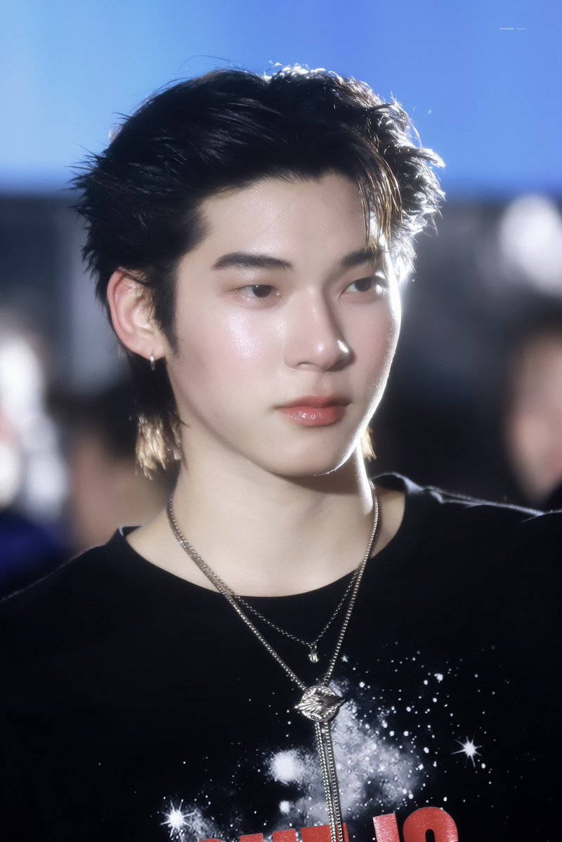 inquietlighttm's tweet photo. ✳︎ 

       𓐄👀 ˒              

      𝘊𝘢𝘯’𝘵 𝘵𝘢𝘬𝘦
     𝘮𝘺 𝘦𝘺𝘦𝘴 𝘰𝘶𝘵 𝘰𝘧 𝘺𝘰𝘶.

𓐄 #twnpich  ; @twnpich ♡
      #teeteepor ; #ตี๋ตี๋ป๋อ  

TEETEEPOR HOOKS EFW26

 𓍲  #TTPatEFW26ICONSIAM  𓍱 https://t.co/ZlhsLOiHJK