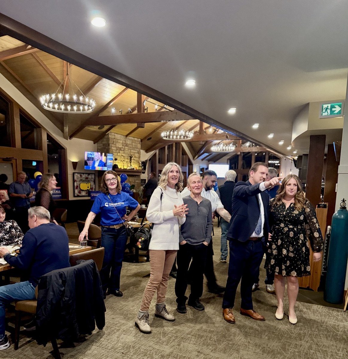 mack4change's tweet photo. West Kelowna–Peachland, thank you.

It’s an incredible honour to be re-elected as your MLA. Thank you for trusting me to keep standing up for the place I call home.

To my campaign manager, Jane, volunteer coordinator, Nicole, and our volunteers and supporters, I couldn’t have done this without you.

Whether you voted for me or not, I am here to serve you. I will remain accessible, listen and work hard to earn your trust every day.

Let’s get to work.