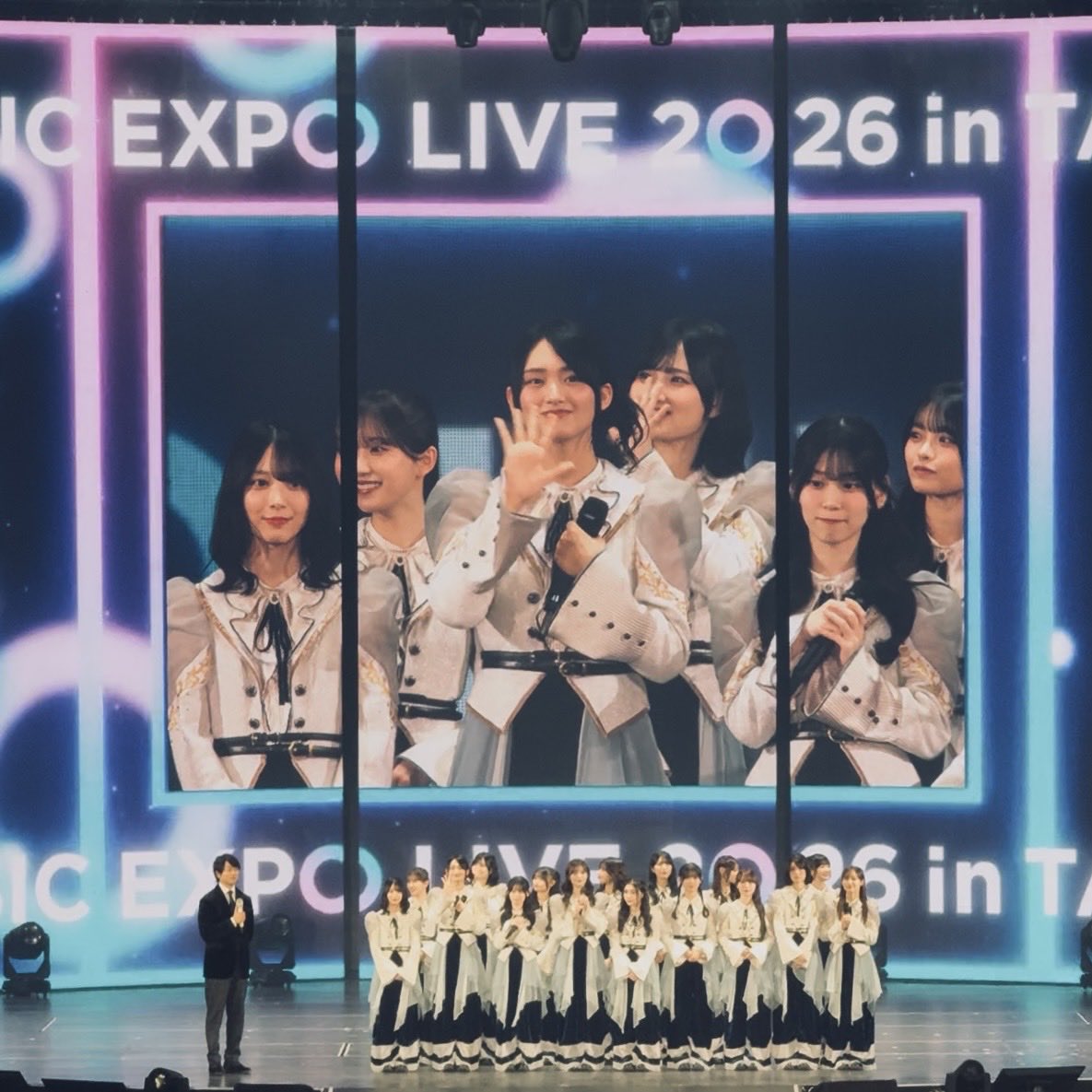 ymsk_928's tweet photo. 絶対また台湾で会おうね！🇹🇼🌸

#櫻坂46 
#Sakurazaka46 
#MUSICEXPOLIVE2026 https://t.co/IaKnFHKeVv