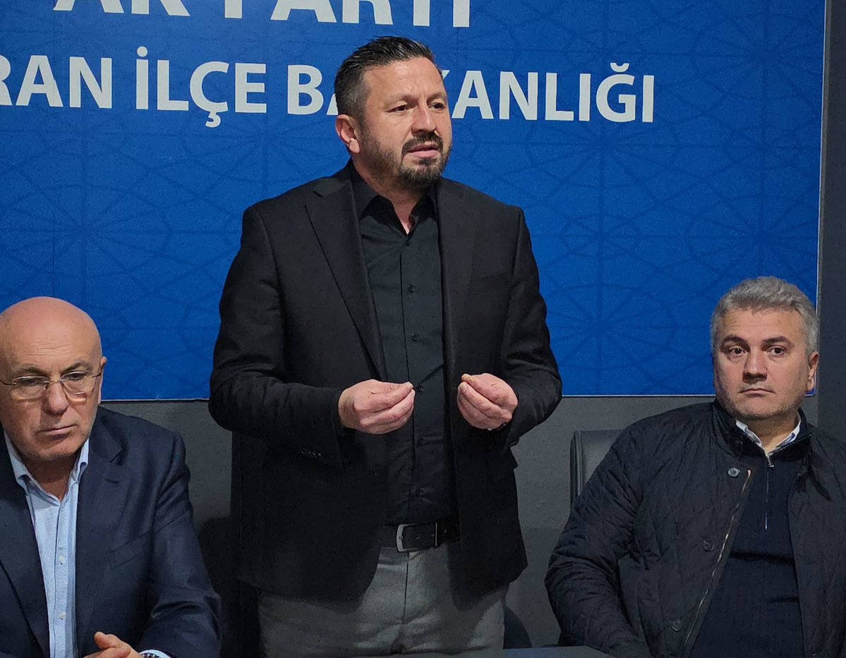 ma_balikesir's tweet photo. 📍Havran İlçe Başkanlığı

Milletvekillerimiz İsmail Ok, Mustafa Canbey ve MKYK Üyemiz Cemal Bekle ile birlikte Havran İlçe Teşkilatımıza ziyarette bulunarak ilçemizde yaptığımız çalışmalarımızı değerlendirdik.

Misafirperverlikleri için İlçe Başkanımız Sercan Şık ve Belediye Başkanımız Emin Ersoy'a teşekkür ediyoruz. Hep birlikte emin adımlarla #DurmakYokYolaDevam 🇹🇷