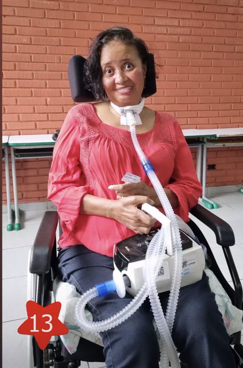 Brw39968150's tweet photo. Essa é a Esposa do meu tio. Ela tem ELA , vive acamada e não pode se locomover… Eu to chorando pq ela arrumou FORÇAS para ir votar no 13 🥹❤️1️⃣3️⃣ https://t.co/ZjL1M6NcCk