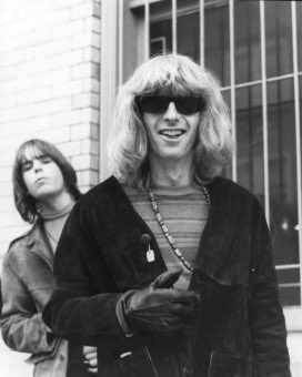 GratefulDead's tweet photo. Taking a moment today to remember the incredible Phil Lesh 🌹An integral part of the Grateful Dead, his innate talent is embedded deeply in the band’s heart and soul.

Photos by Ron Rakow, Herb Greene, Jonathan David Sabin, and Noah Weiner https://t.co/Yl7gaF4ryp