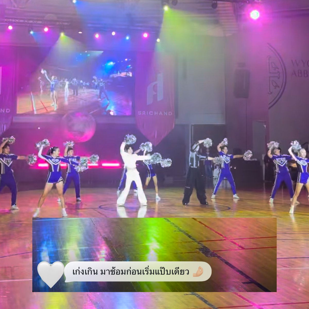wnpomma's tweet photo. อมกก โชว์เปิดของซีนุนิวเพิ่งรับท่ากันก่อนเริ่มด้วยซ้ำคือมืออาชีพมากเก่งอะแล้วเต้นไลน์เดียวกับพี่ ๆ ข้างหลังเลยเหมือนซ้อมกันมาก่อน ไหนจะมียกต่อตัวอีก ซีนิวเริ่ดอะ 👏🏻💘

#ZeeNuNew https://t.co/KKCmrDq1qR