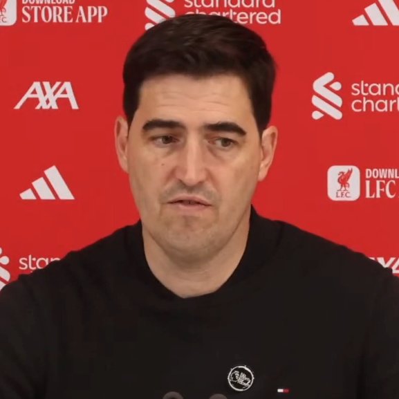 TouchlineX's tweet photo. 🚨🗣️ 𝗡𝗘𝗪: Andoni Iraola on Ronald Araújo:

“Having him helps us a lot. We all enjoy watching Ronald fight, win duels and dominate physically." 

"He can win two or three duels in a row. Defensively, he has been really good, and I'm very happy for him."

“I substituted him at half-time in the last two games because we needed more attacking options, but he kept working hard without any issues."

"Today, we needed him more, and he delivered a very good 90 minutes.”