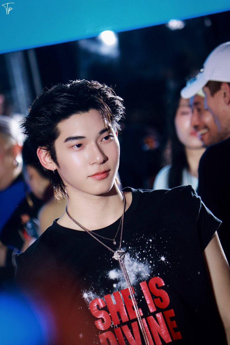 littlediaryofTP's tweet photo. #twnpich ; แต้งกิ้ววันพิชิต 🫠🧎🏻‍♀️

TEETEEPOR HOOKS EFW26
#TTPatEFW26ICONSIAM https://t.co/vQydfTugEl
