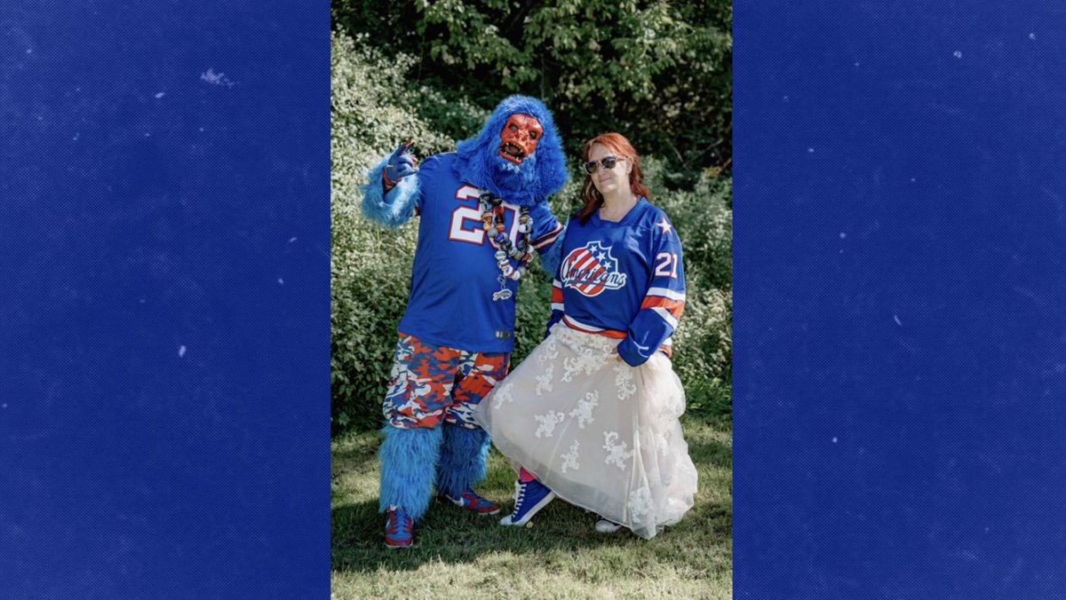 ToddJClausen's tweet photo. Mafia means Family, from birth to death &amp; everywhere in between.

Free hugs, donated organs, charitable support and so much more. Everyone welcome on this bandwagon except for Tom Brady.

 #BillsMafia https://t.co/4hM7tiJbvI