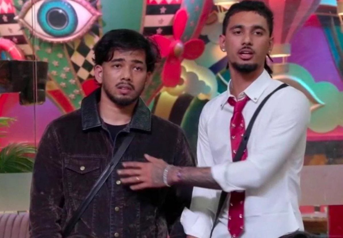 YUNGDSAFC's tweet photo. From Salman Sir to Rohit Shetty, and now Kashvi praising Yung and acknowledging his point of view! 👏🔥
When people from different perspectives start recognising your game, it speaks volumes about your understanding and individuality. And the most impressive part? He’s just 22, the youngest in the house, yet mature enough to make his voice heard and his perspective count. 💯
AGE IS JUST A NUMBER, BUT YUNG’S GAME IS SPEAKING FOR ITSELF! 🔥❤️

#YungDSA #BiggBoss20 #BB20