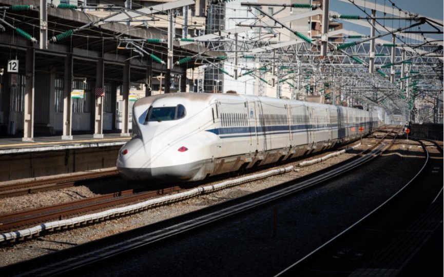 e0RNyZ8lpW6153's tweet photo. [今日は大阪へ日帰り出張、新幹線で寝過ごさないように必死！無事到着、ほっと一息]， https://t.co/gVhZlXJjjB