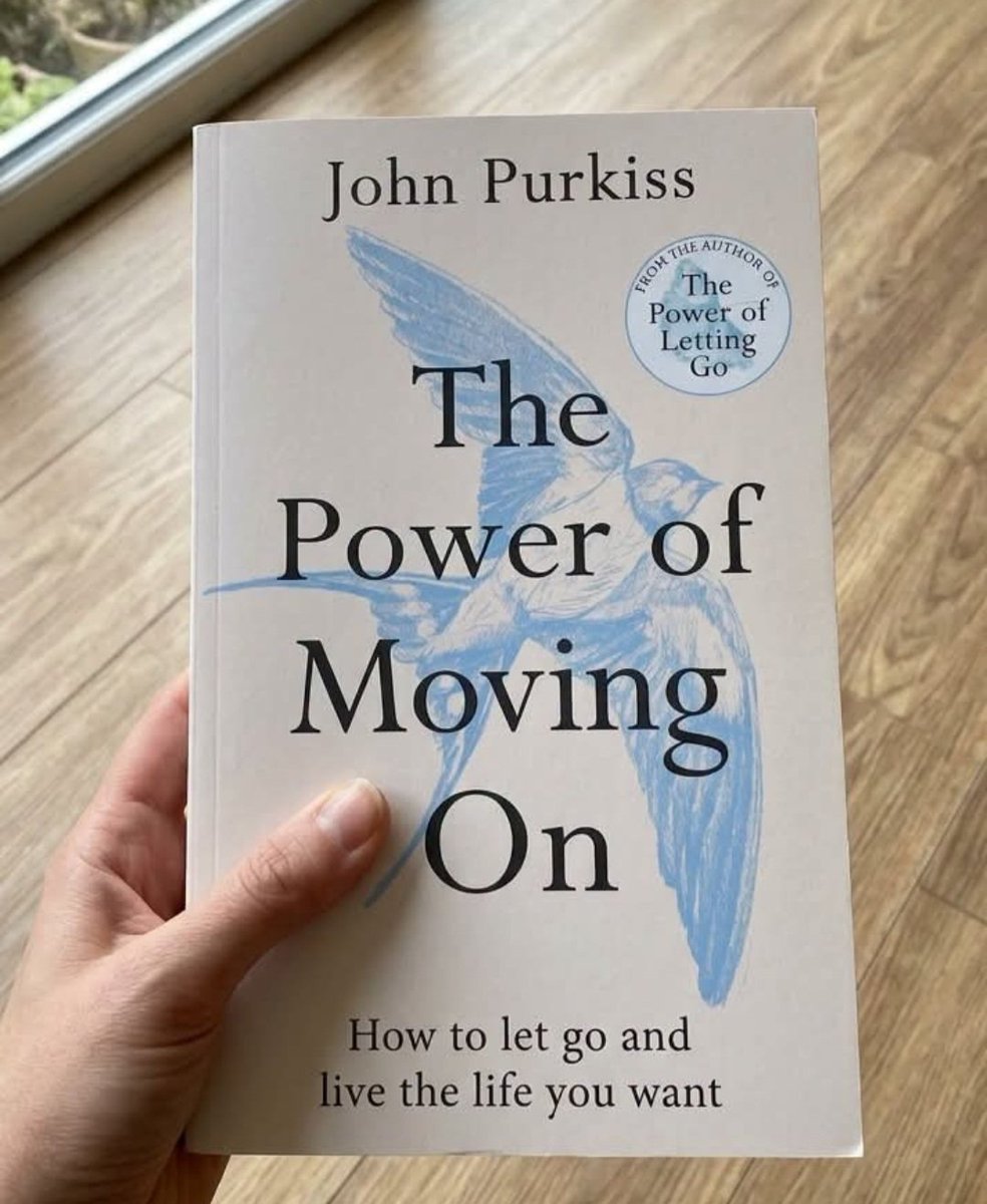 BookBriefsHQ's tweet photo. Let go of what was to find what's possible.

📖  The Power of Moving On https://t.co/YqGOAxmol3