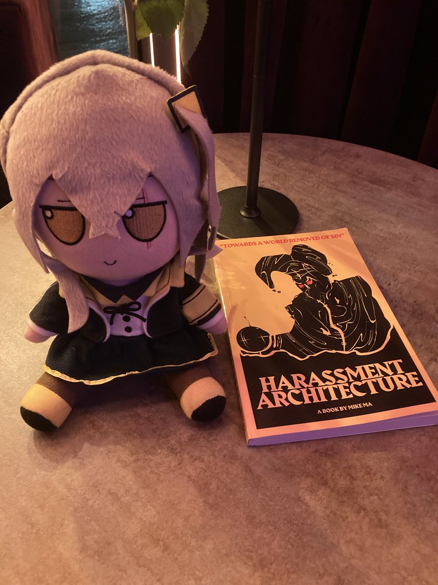 Cesnekaaru's tweet photo. Larp acquired https://t.co/LNLTyXH9Ps