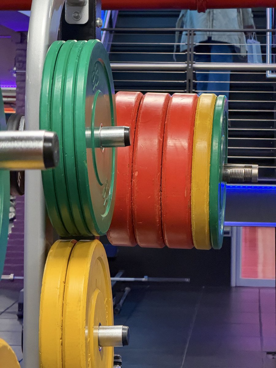 garythung's tweet photo. "Wanna go to the gym today?"

"Yeah what are you hitting?"

"It's GitHub Status page day." https://t.co/ciqjE8Eawn