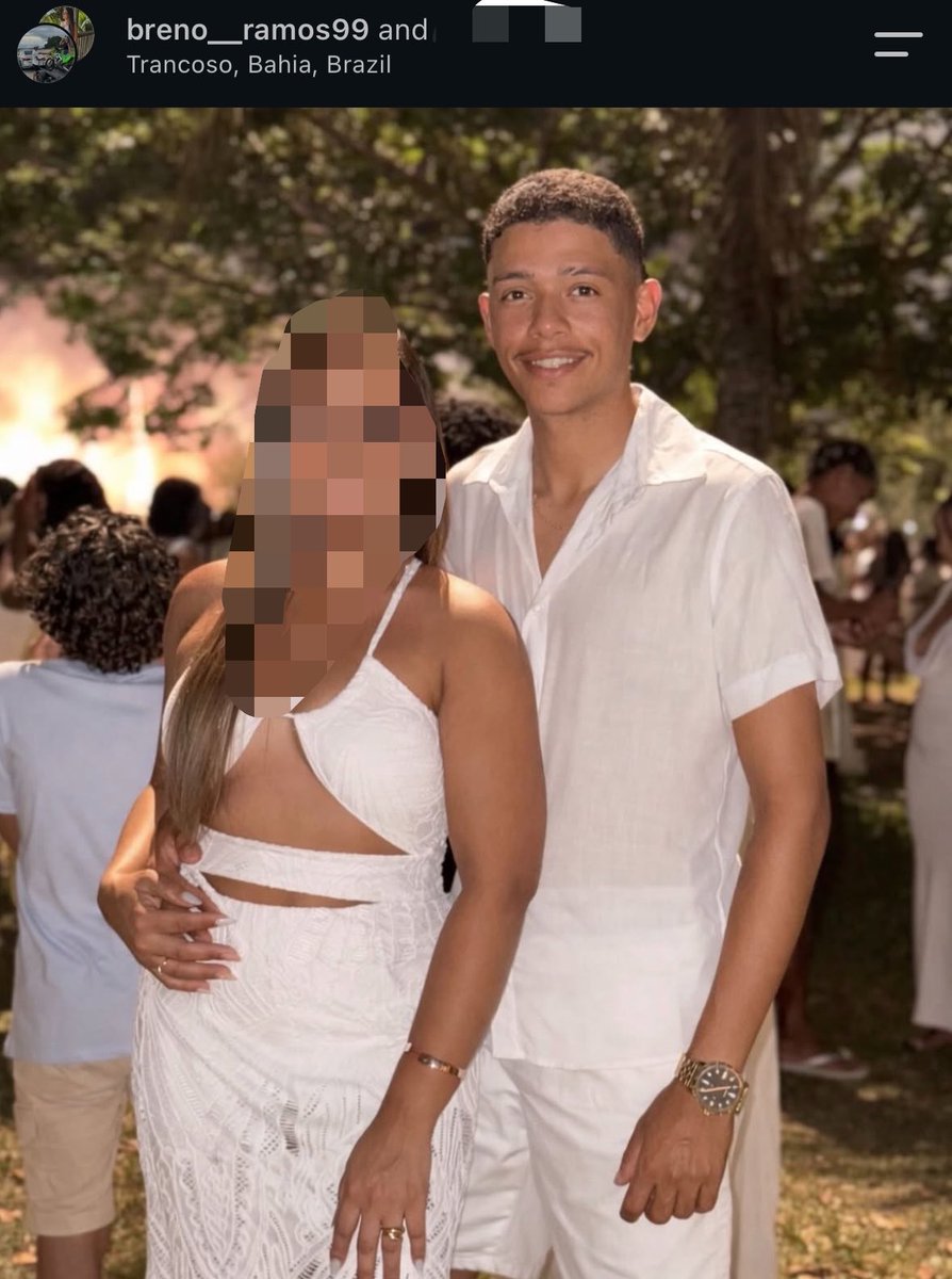 stagepopbr's tweet photo. 🚨 @TSEjusbr, este homem, identificado como Breno Ramos e apoiador de Flávio Bolsonaro, estaria informando a eleitores idosos que hoje não seria o dia de votar em Lula. 

O episódio foi filmado e publicado no Instagram. Solicito que o caso seja apurado pela Justiça Eleitoral. https://t.co/GgnKzy4gPH