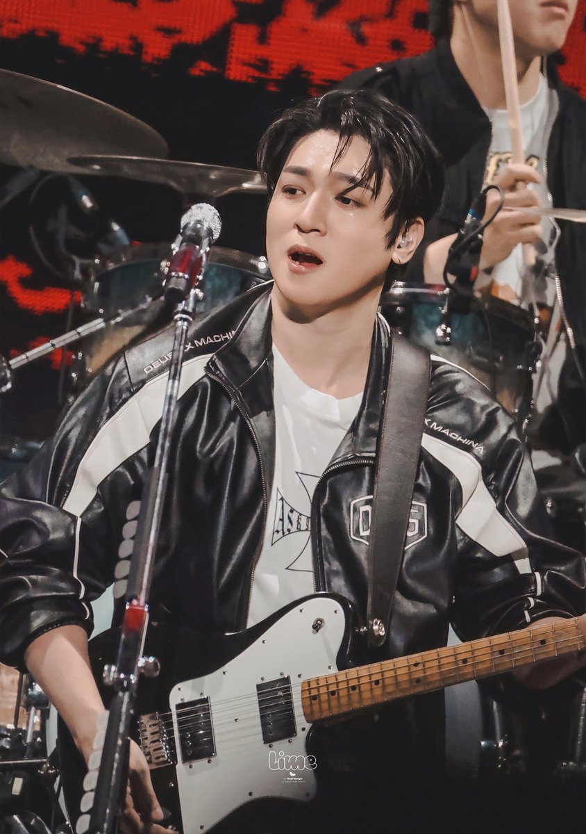 notyourwinda's tweet photo. Kumpulan sungjin ganteng paripurna versi aku — a thread (261025 #성진) https://t.co/32t65pqV39