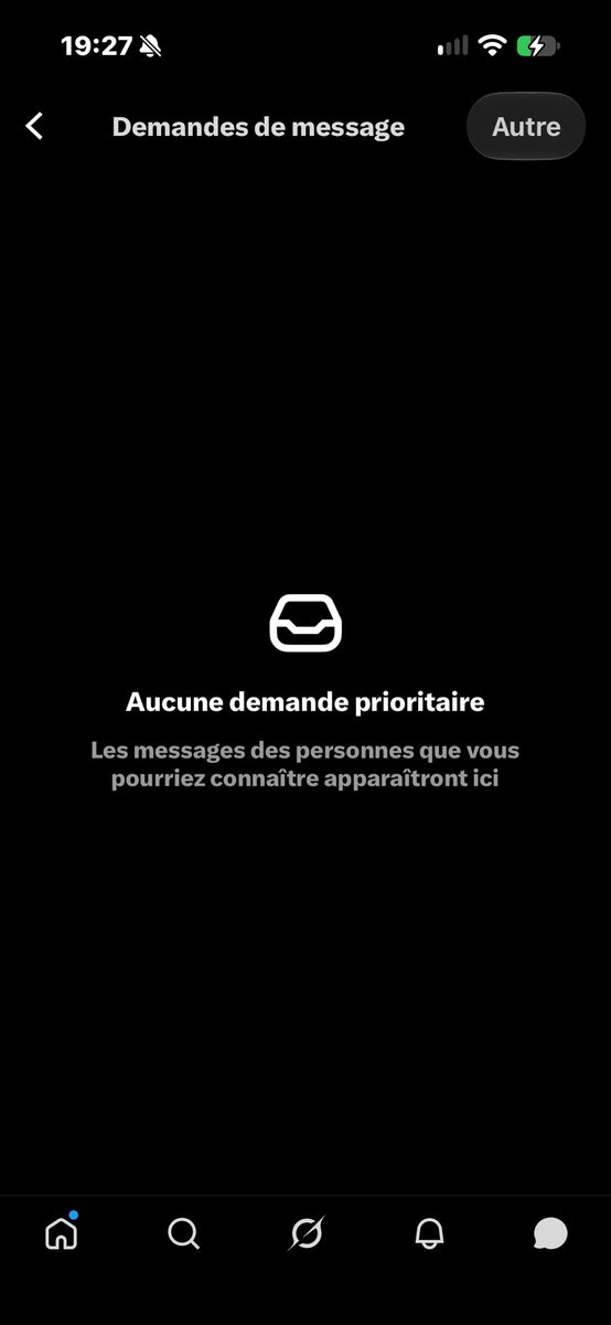 _mzng_63's tweet photo. Pour confirmer avec un peu plus de preuve c bien un prank collectif https://t.co/OBPLU22FOn