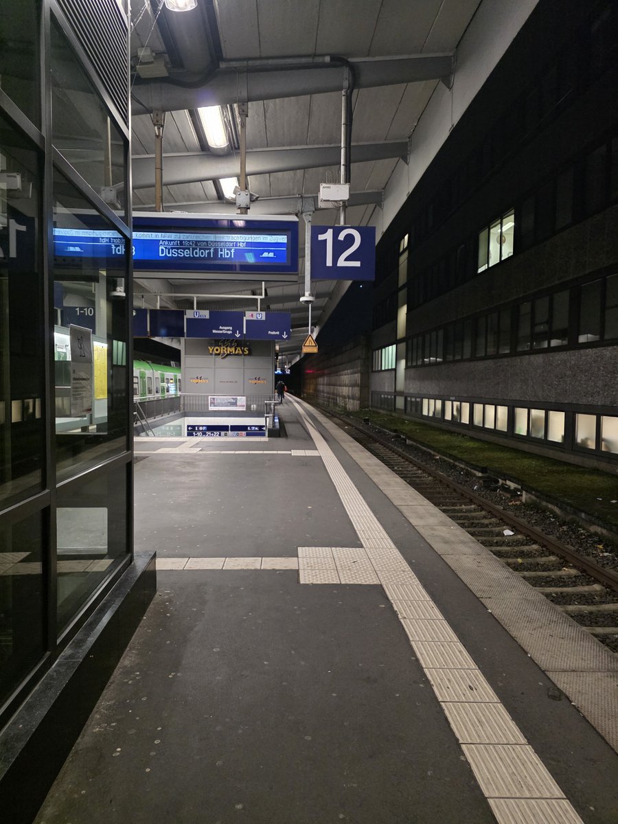 fangjunting1982's tweet photo. That's a wrap on SPIEL Essen 2026! 🎲 Huge thanks to every publisher, designer and game fan who visited HAOCHI at Hall 5, Booth M225. Four amazing days and so many great projects. Let's keep the conversation going. See you at SPIEL 2027!
> #SPIEL26 #BoardGames #Tabletop https://t.co/mr7K8KYrjK