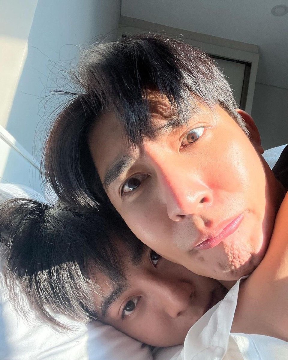 estsuphalicious's tweet photo. hi, world ! i’m bee ₊˚⊹ᰔ lf bl stan moots

⭑.ᐟ she/her from 🇵🇭

⭑.ᐟ mains: earthmixx, williamest, juniormark, &amp; kengnamping 

⭑.ᐟ fan since ‘21 but new to bl stan twt; i write aus

let’s be friends pls! i need friends to talk to abt my fangirling 𐔌՞ ܸ.ˬ.ܸ՞𐦯 #thaibl https://t.co/zzIdeSQWca