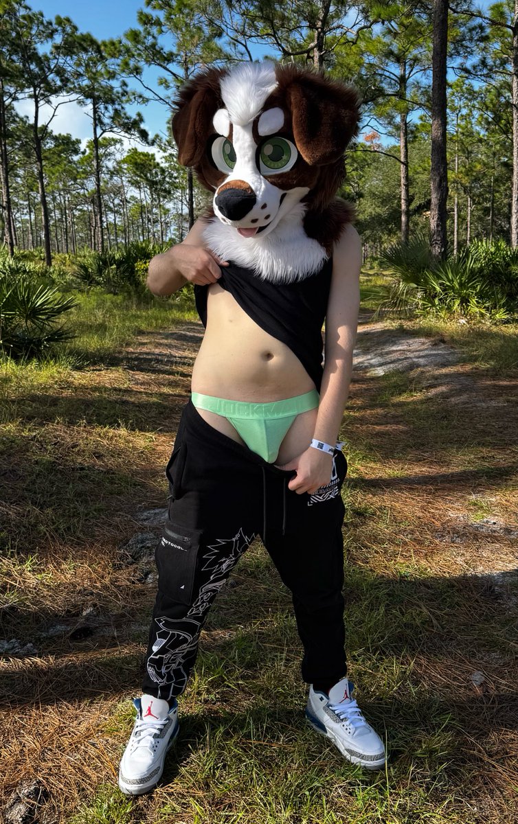 EthosCollieAD's tweet photo. Could use some help burying this bone
📸: @theforbidengwiz 

#furry #fursuit #jockstraps #gay #outdoorphotography https://t.co/KTlnqkk3WR
