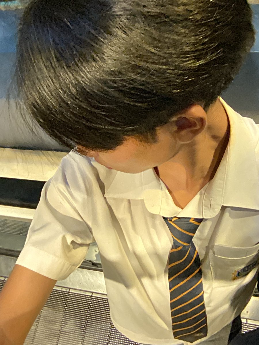 Nthaxoe's tweet photo. มาดูปลาด้วยกันไหมคั๊บ #ชลบุรี #บางแสน https://t.co/F8J7dRxZV7