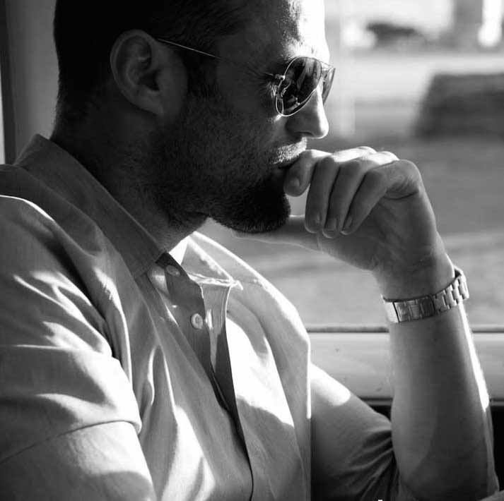 LeoSteelxng_'s tweet photo. Empresario. 

CEO de Sterling &amp; Associates.

Cofunfador junto con @LNARCCI de la empresa tecnologica Prometeo SA.

La Familia es lo primero.

"Si me respetas, te respeto."

#Rt https://t.co/HdlWsRkrMO