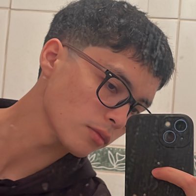 leojarabenavid's tweet photo. #NuevaFotoDePerfil https://t.co/392CNVwDNu