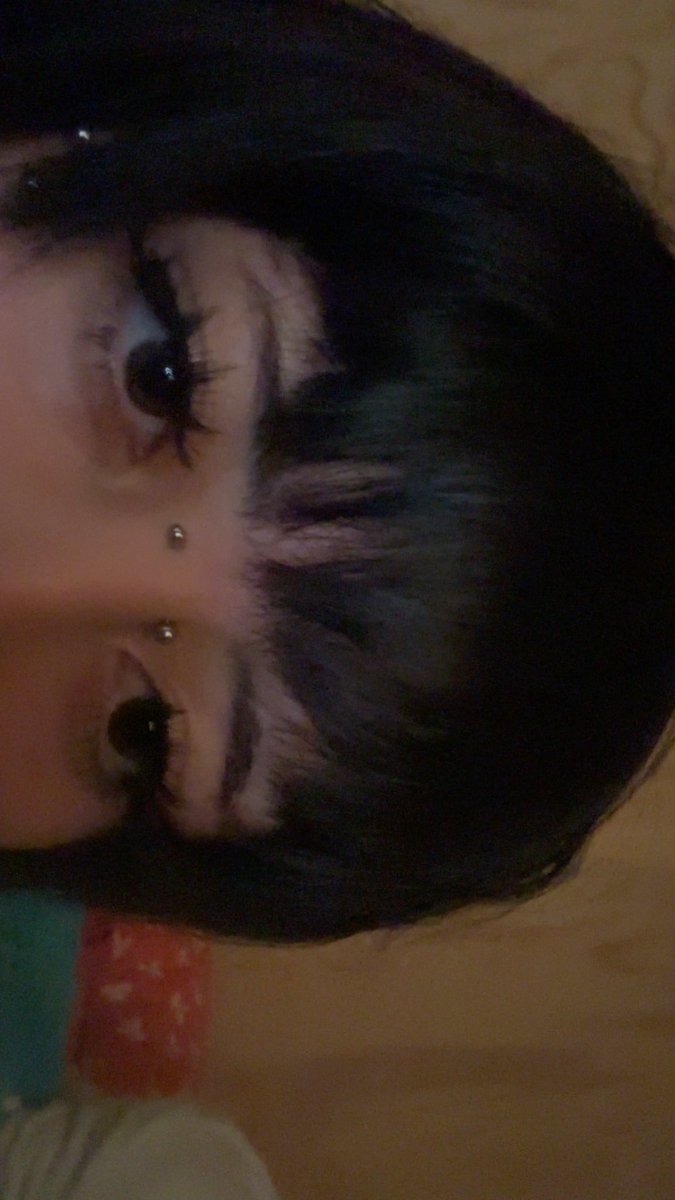 vammptt's tweet photo. ola mutis como están como va su dia??  Los quiero mucho!!!!!!!!  (˶ᵔ ᵕ ᵔ˶) ‹𝟹 (estoi aburrida) https://t.co/z3hqd6uKAK