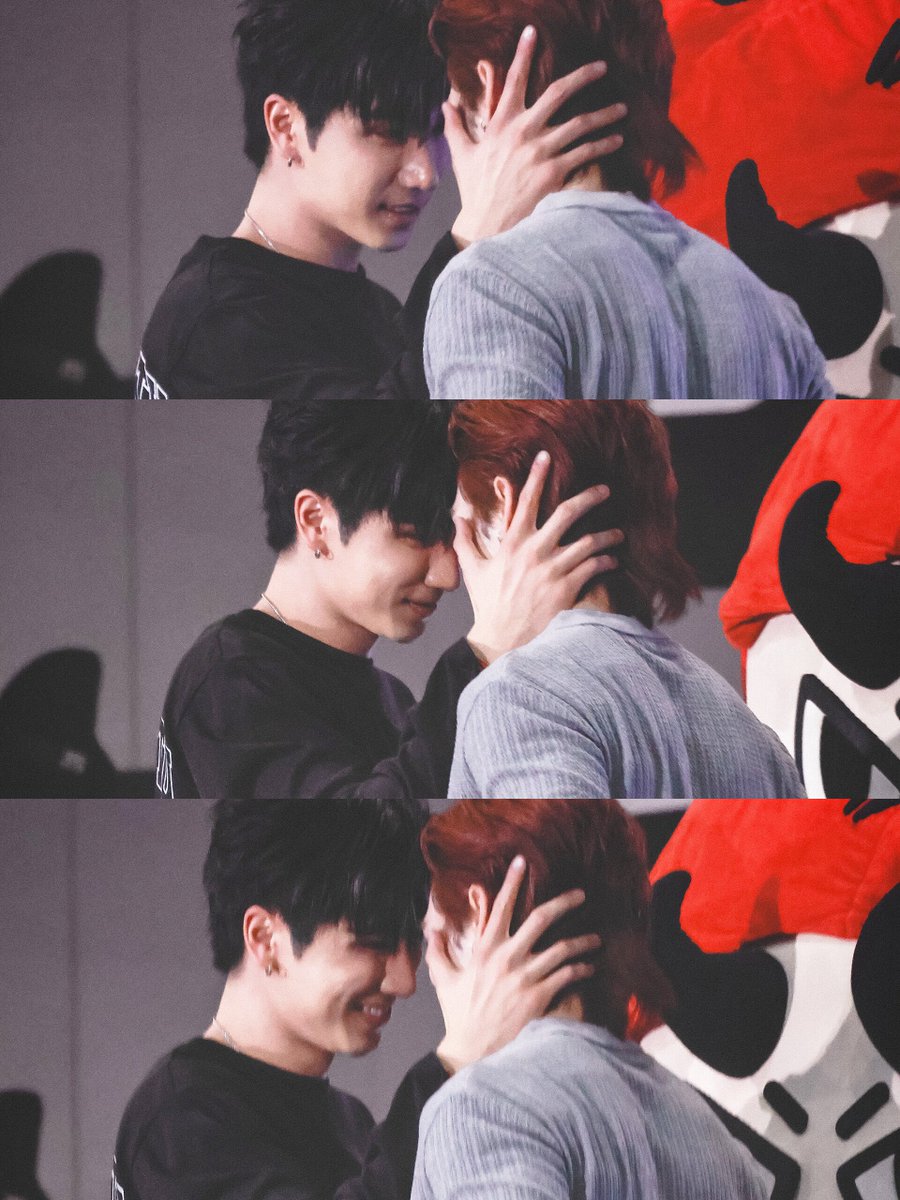 ninageaaps's tweet photo. they are married wdym ‘just a ship’ https://t.co/4aexDBl0Qo