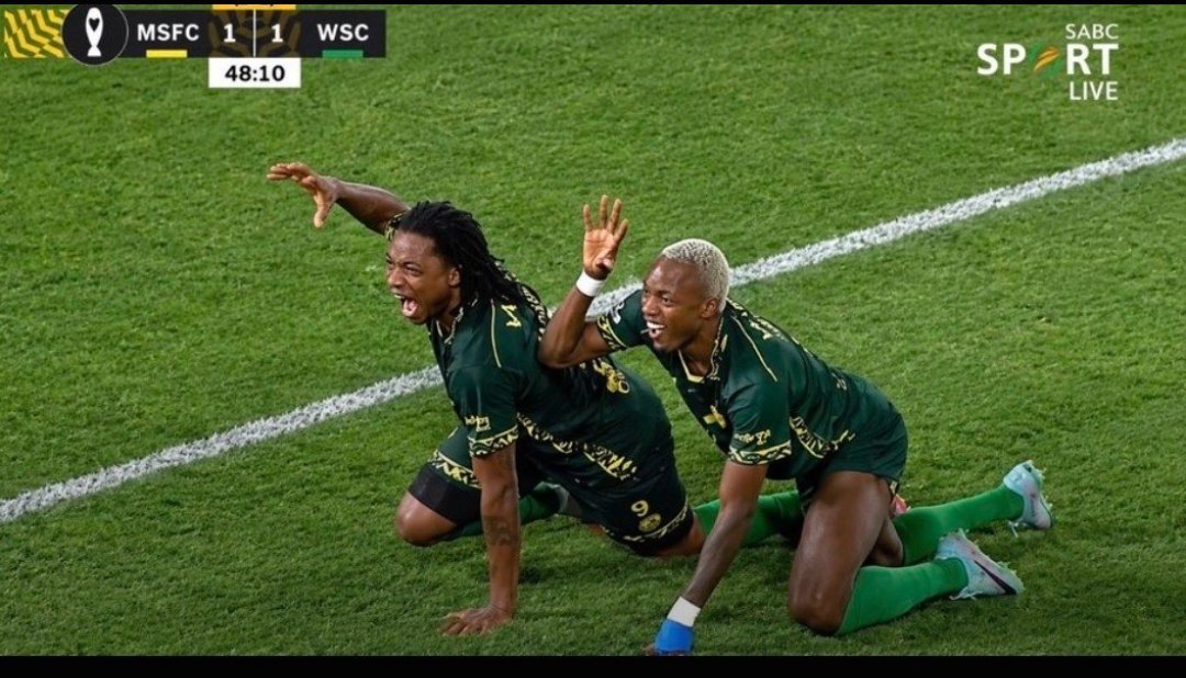 BalekaneM's tweet photo. Brilliant weekend. Best ever. https://t.co/3EkeT9nVZC