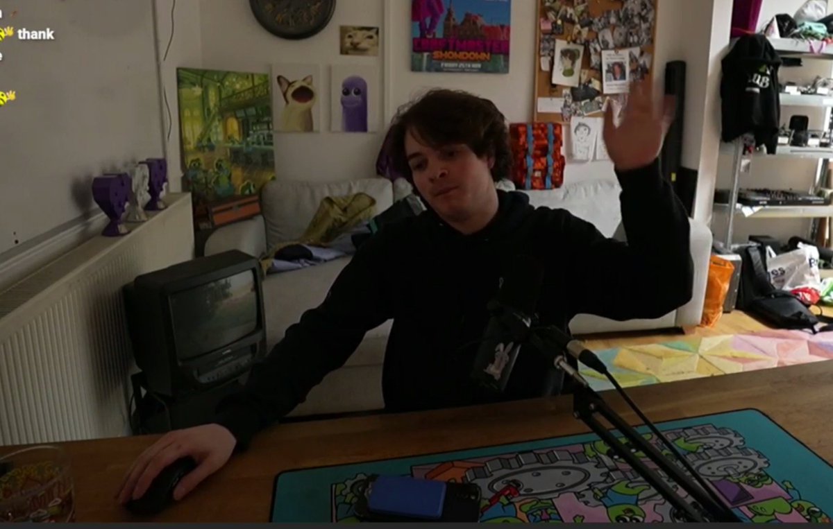 bbwaterloop's tweet photo. Tubbo ended stream!!  Built a create machine and DJ afterwards :DD https://t.co/VGDb6MWHlo