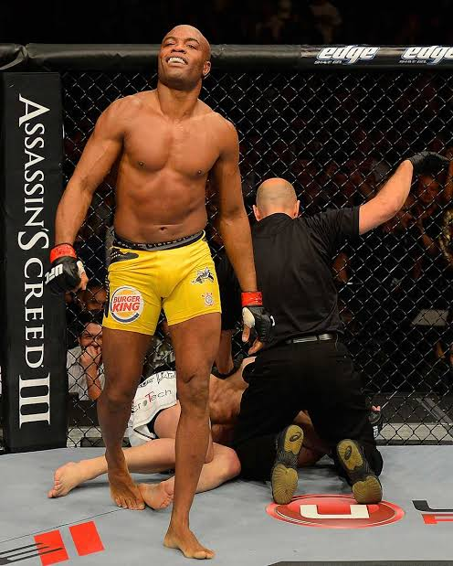 oprimeirafase's tweet photo. a virada do LULA é equivalente a Anderson Silva vs. Chael Sonnen https://t.co/8I3juPSCbY