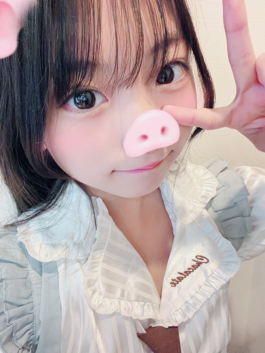 Unity_Licca's tweet photo. おはLicca🐷
昨日は運動会の代わりに普通に授業📚🎒Σ（・□・；）
りっか、今日は学校🏫お休みだよ✌️
みんな月曜日がんばってね🩵
#おはよう
#こぶた (๑•🐽•๑)㌧ https://t.co/Cte9fDts1p