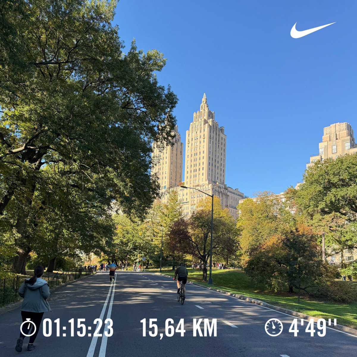 AnglyRun's tweet photo. Shortened long run in Central Park. Last 3 km at marathon pace — feeling out the finish on the real course.
Everything's rehearsed now. 🗽
#Running #LongRun #MarathonPace #NYCMarathon #NewYork #RunningLife https://t.co/UBodLi87K6