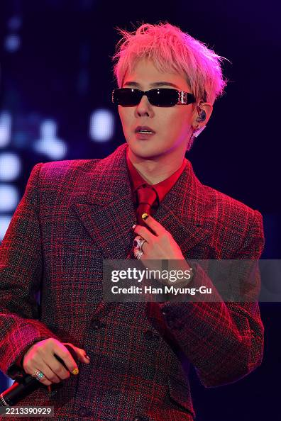 bbvip_13's tweet photo. thank you for your service

#GDRAGON https://t.co/lNaIyCXnRf