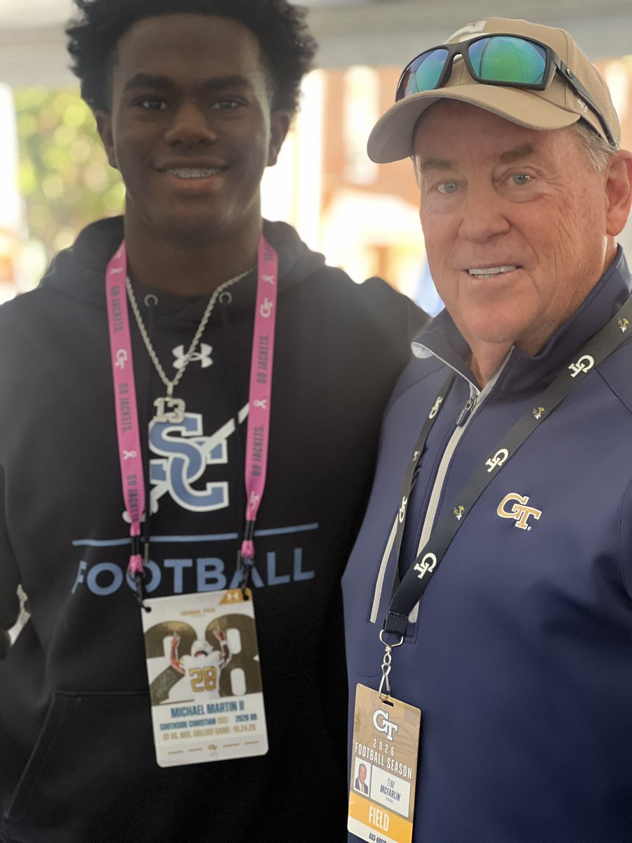 BigMichaelBig13's tweet photo. Thank you @GeorgiaTechFB for having me for homecoming! I felt a lot of love. I will be back soon. 🐝@FBCoachJSmith @BahhurTed @SamE520 @ChrisWeinke16 @CoachDemas @jonathan_gess @SCS_SabresFB @CoachSam_J @CoachTyColson @CoachTC19 @TCoachCoop @G_Whitlock16 @CoachJimmyS @Waltjr2222 @__AustinButler @CoachDaniels06 @iguerin @CoachDRedd @PrepRedzoneSC @pyanity @ChadSimmons_ @ToddShanesySHJ @Kamxjack @fourquarterSC @CDearing82  @najehwilk @JP_Priester @toby_lux @MovinChains  @PRecruiting7  @adamgorney @BrianDohn247 @HighSchoolBlitz  @WeWorken @_Coach_Baldwin_ 
 @SCSportsNow  @ClutchZoneNet @Kelly_Quinlan @AFarrersports @AllYellowJacket @jacksoncaudell @GTAthletics @gapanther @GTRecruitBuzz 
@yourNFLAgent @NFLAgents_net