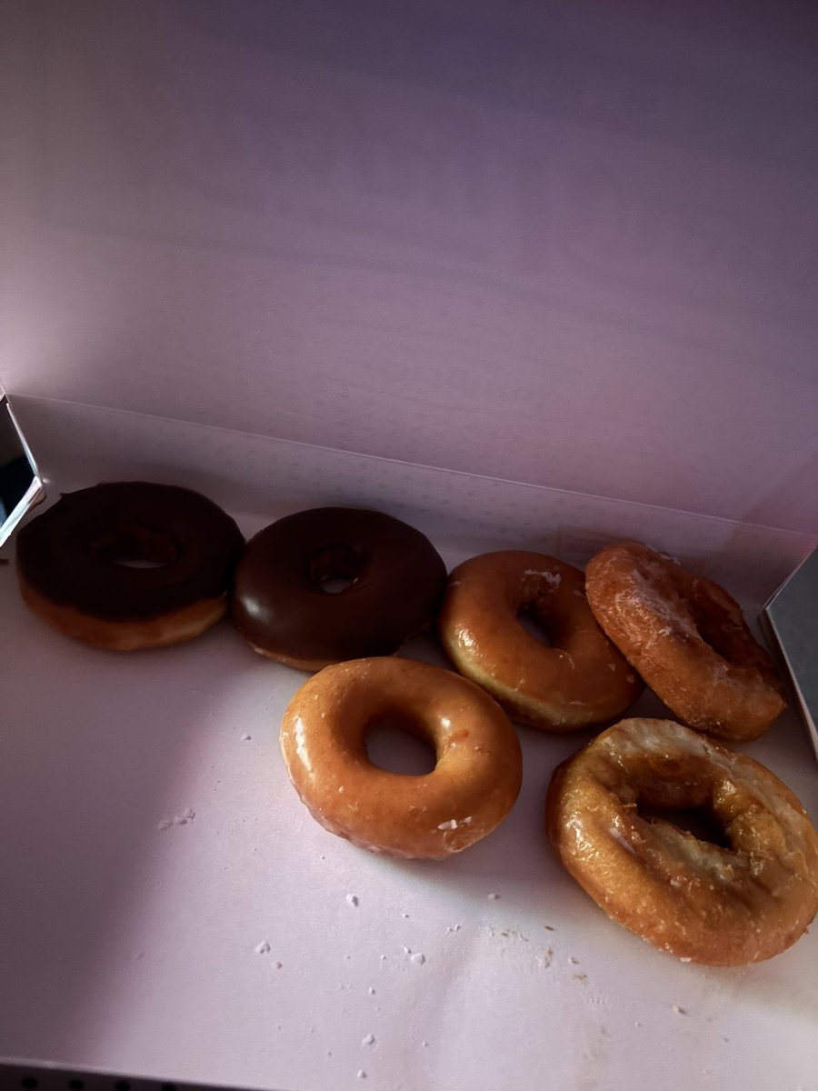 Red_gainer's tweet photo. Anyone wanna help me finish these? https://t.co/7ycnC8FiHb